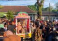 Tradisi Pengantin Tebu dan Pengantin Glepung Meriahkan Selamatan Giling PG Sragi