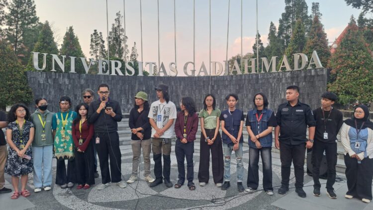 Siaran Pers: Hentikan Kekerasan Terhadap Jurnalis Mahasiswa, Berikan Perlindungan Memadai! Forum Persma se-DIY dan AJI Yogyakarta. Rabu, 3/9