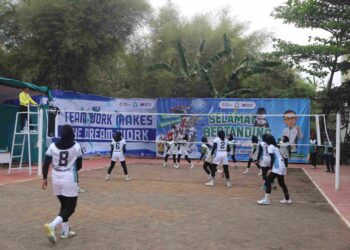Peserta Bola Voli Putri PORSI JAWARA II, Keluhkan Kondisi Lapangan Pertandingan